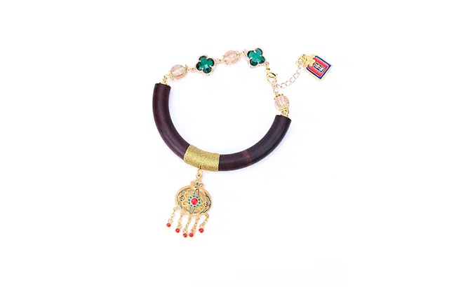 天纵 半镯可调节设计古风四叶草 纳福平安复古文艺文玩转运 血檀 木作手串 女款 血檀