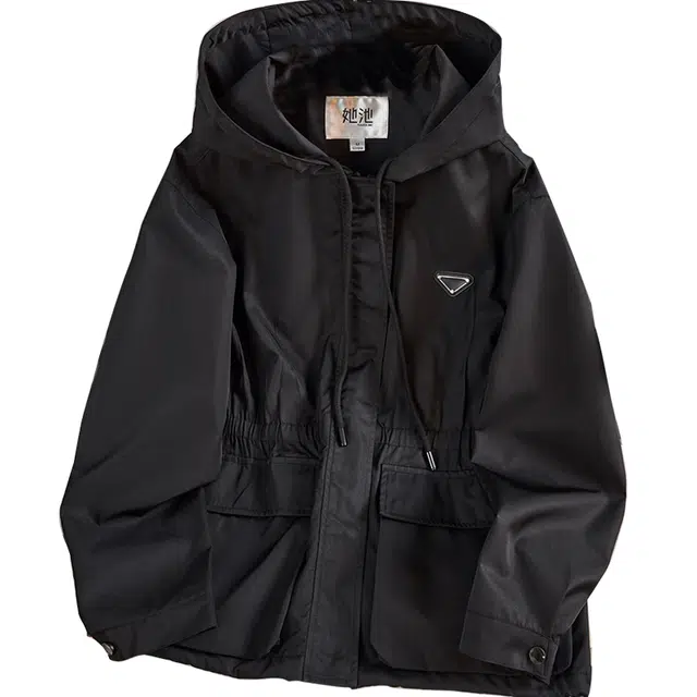 她池 连帽新款时尚休闲抽绳长袖夹克 女款