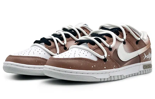 Nike Dunk Low Pure Platinum