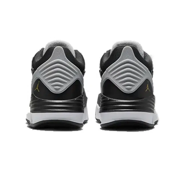 Jordan Max Aura 5