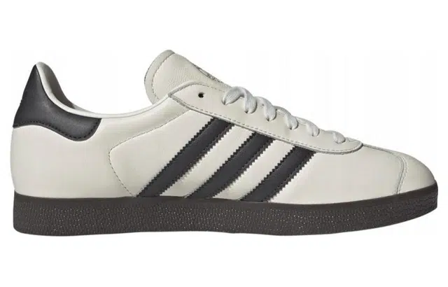 adidas originals Gazelle "German Football League"