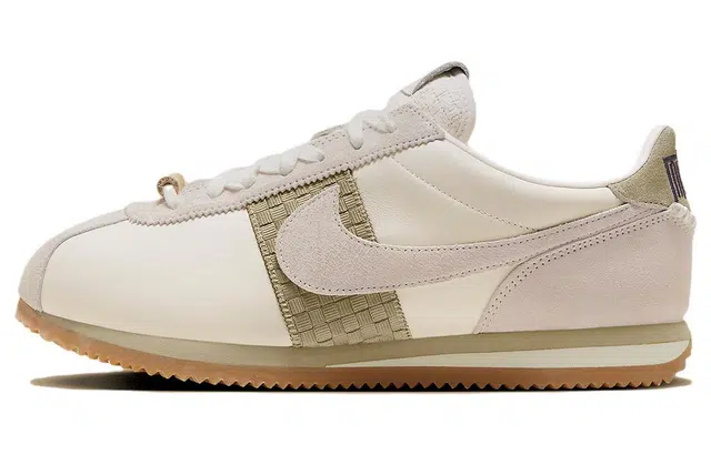 Nike Cortez "NAIKE"