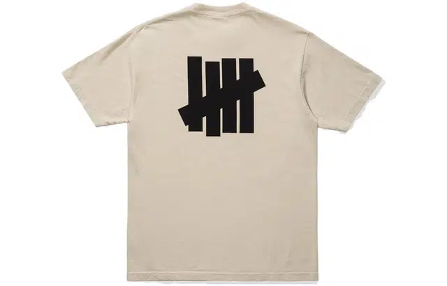 UNDEFEATED T