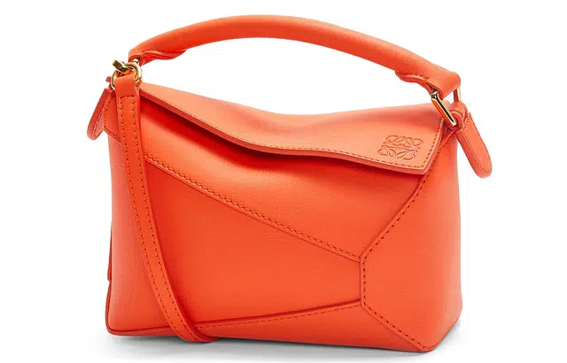 LOEWE Puzzle 24