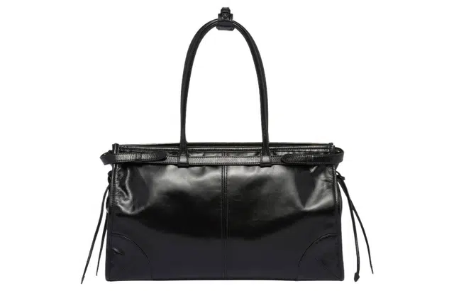 PRADA soft lux