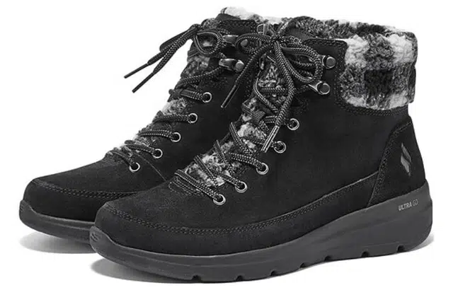 Skechers