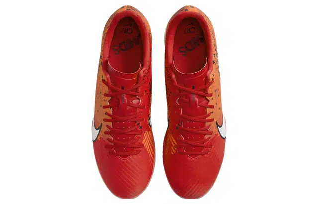 Nike Mercurial Vapor 15
