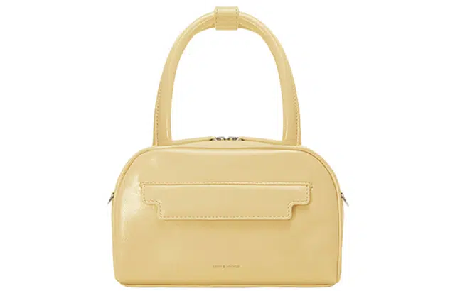 FIND KAPOOR Marty Laura 21