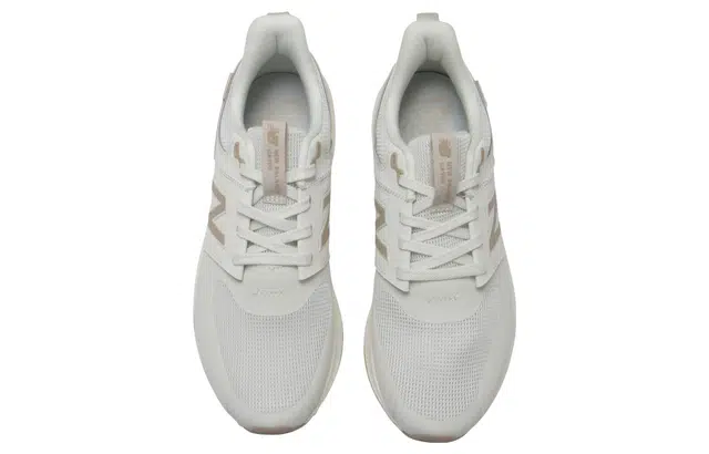 New Balance DynaSoft 900 v1 ER1