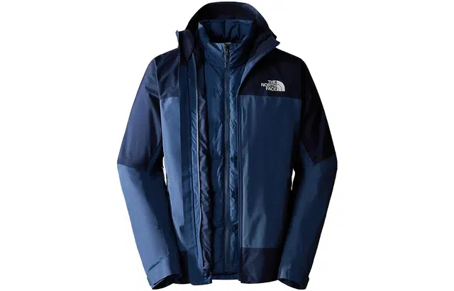 THE NORTH FACE TRICLIMATE GORE-TEX Logo