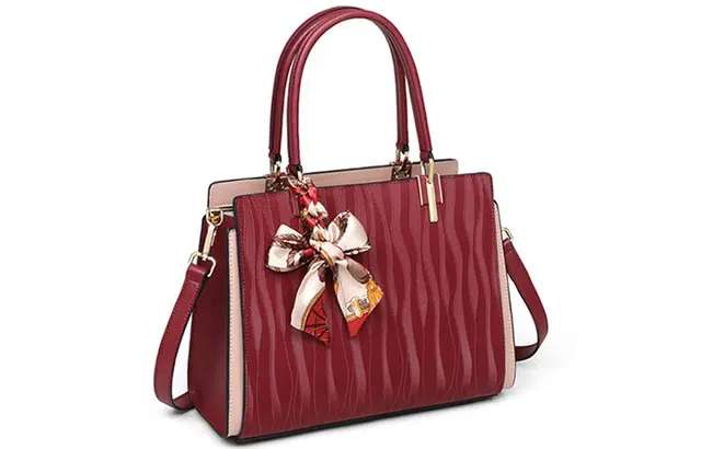 CBANNER Tote