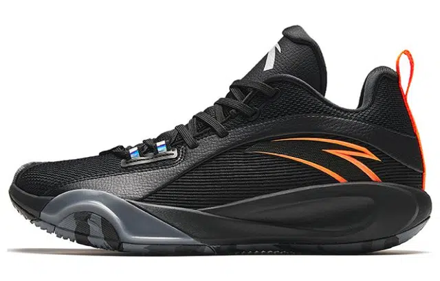 Anta Wind Tunnel 4 Black