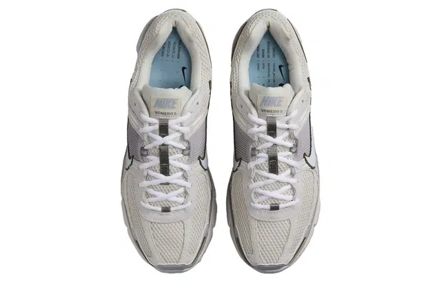 Nike Air Zoom Vomero 5