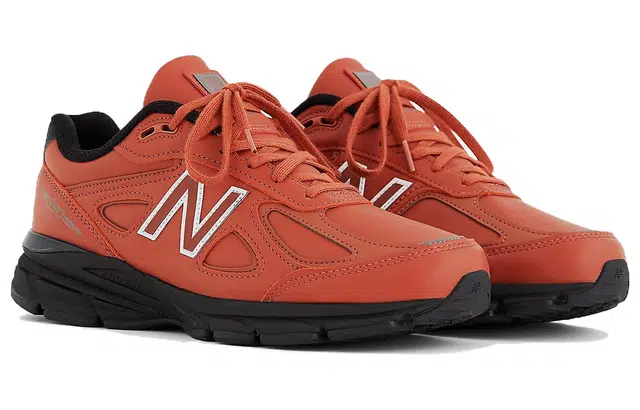 New Balance NB 990 V4