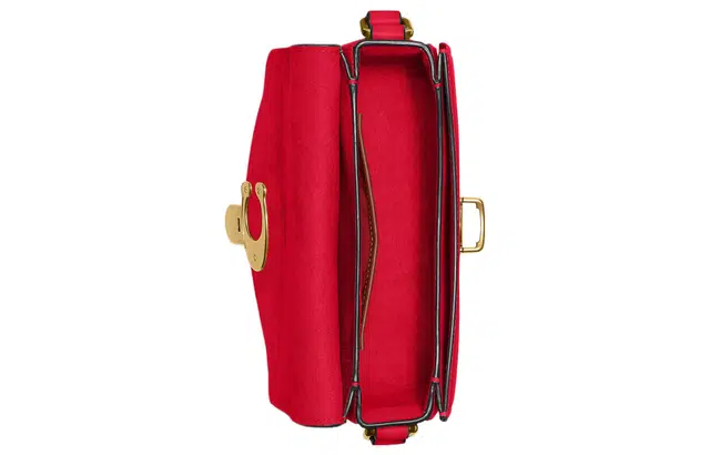 COACH Studio 19