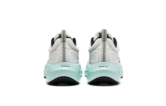 Saucony Surge 3