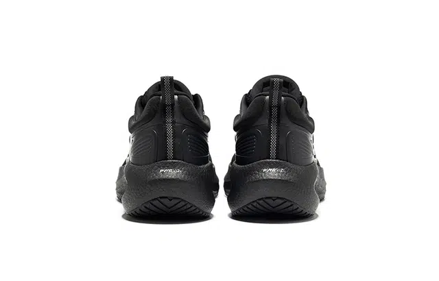 Saucony Surge 3