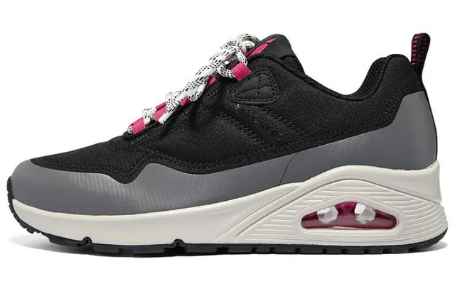 Skechers Street