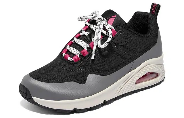 Skechers Street