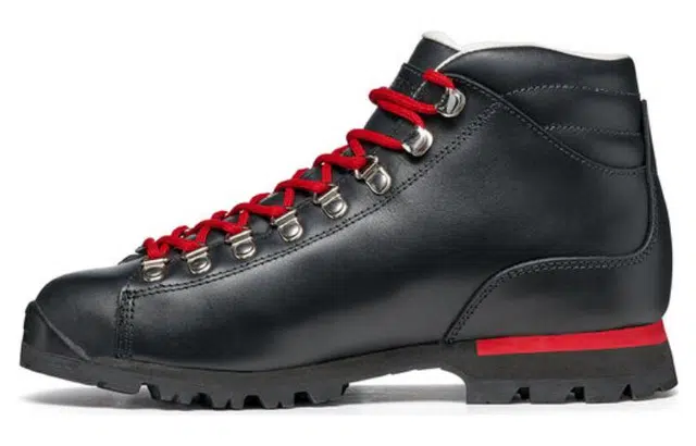 SCARPA PRIMITIVE