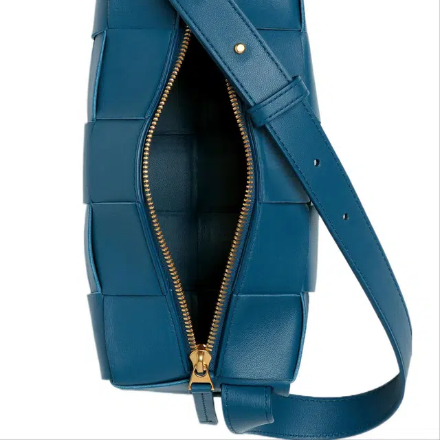 Bottega Veneta Brick Casstte 10Intreccio