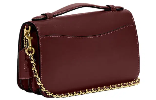 COACH Bea 20 Logo