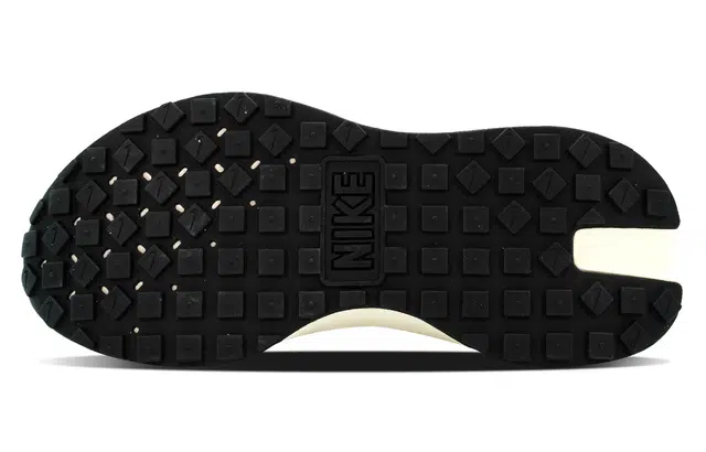 Nike Phoenix Waffle
