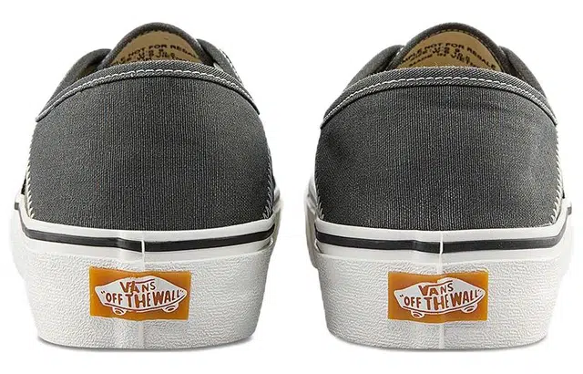 Vans Authentic VR3