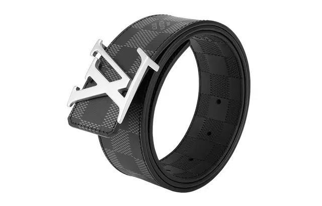 LOUIS VUITTON INITIALES 4cm