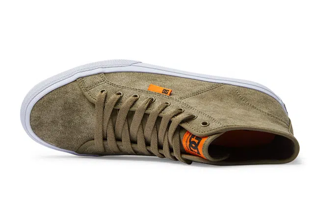 DC Shoes Manual
