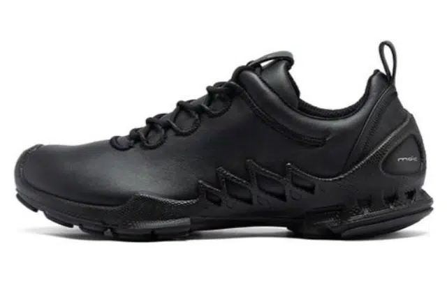 Ecco健步探索系列