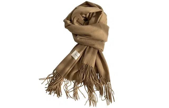 优幽兰 纯色围脖针织加厚护脖流苏防风防寒外搭保暖休闲高级感 绒线围巾 女款