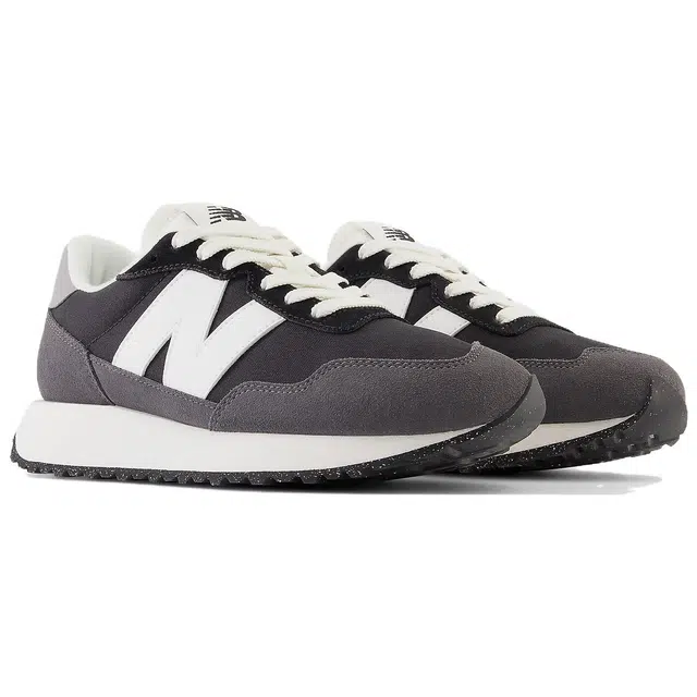 New Balance NB 237