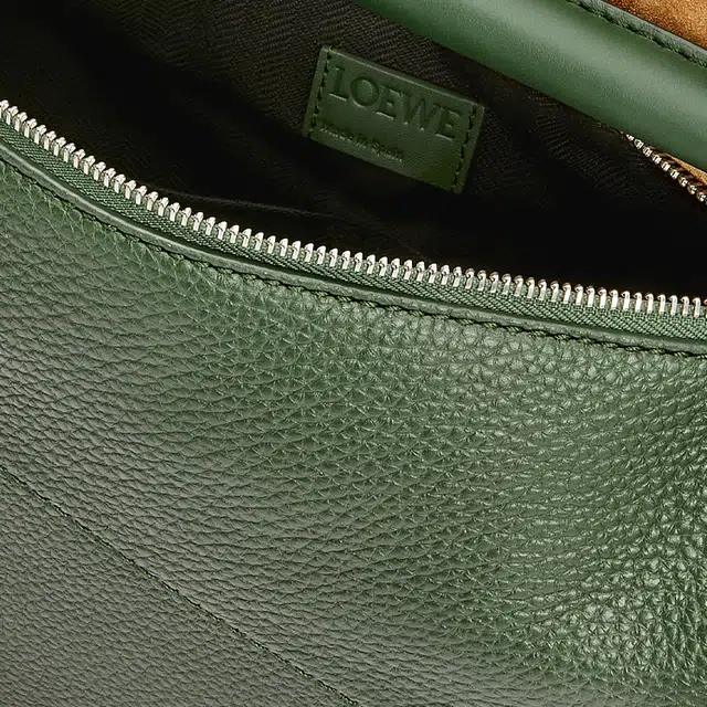 LOEWE Puzzle