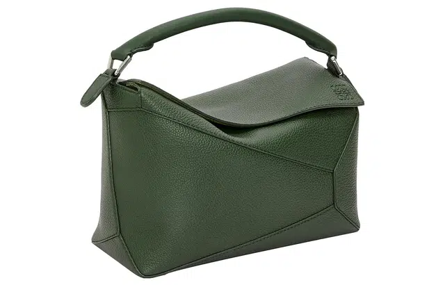 LOEWE Puzzle