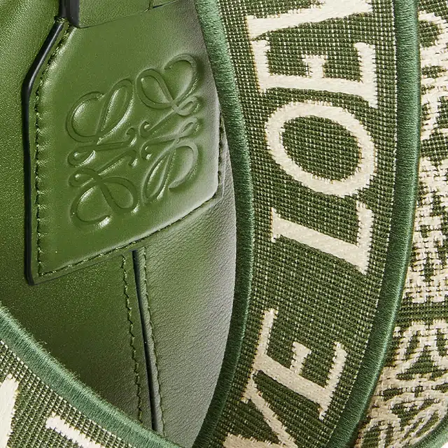 LOEWE Cubi