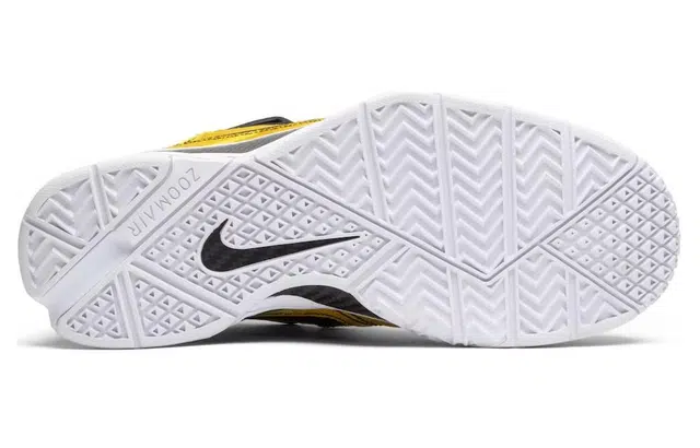 UNDEFEATED x Nike Zoom Kobe 1 Protro Yellow Camo (La Brea)