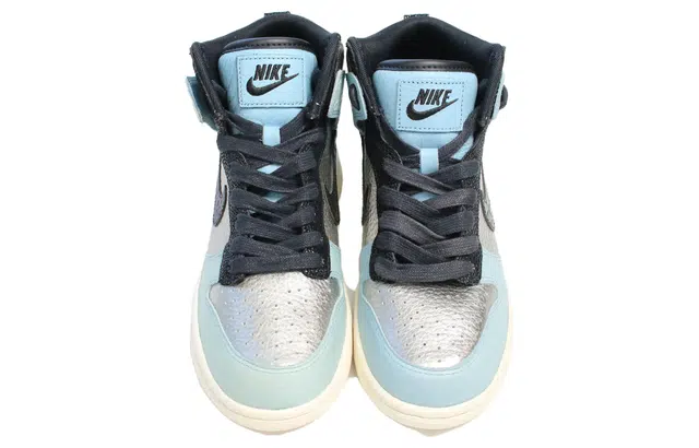 Nike Dunk HI LX