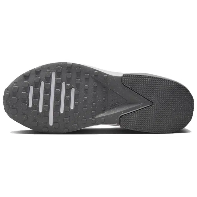 Nike Air Zoom TR 1