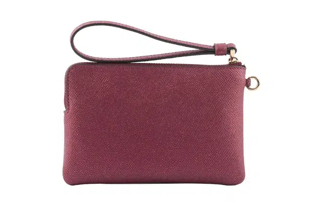 COACH Corner Zip 16