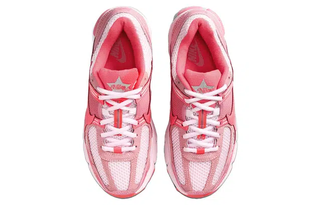 Nike Air Zoom Vomero 5