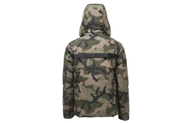 nobis OLIVER