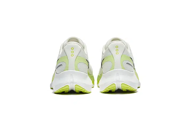 Saucony TIDE 2
