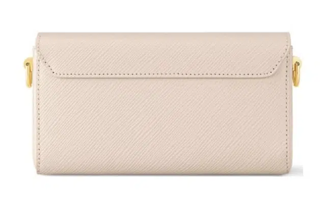 LOUIS VUITTON twist