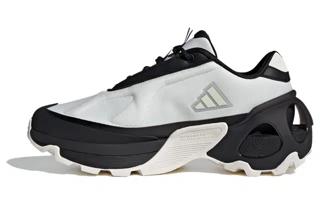 adidas WONDER RUNNER