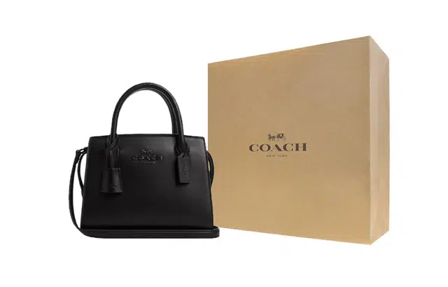 COACH Andrea Carryall 22 Black
