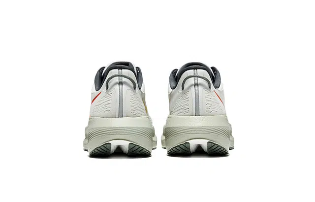 Saucony Triumph