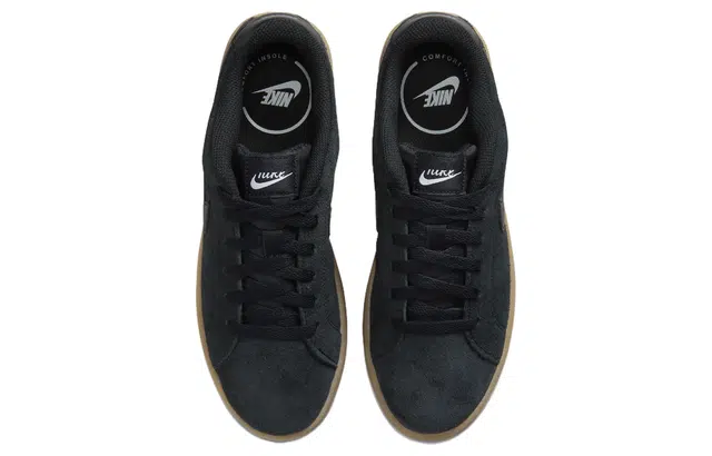 Nike Court Royale 2