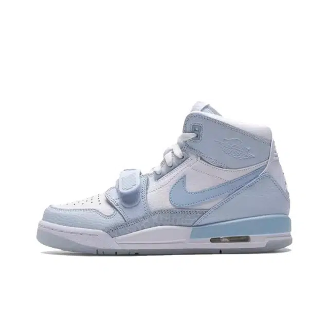 Jordan Legacy 312 RISK GS