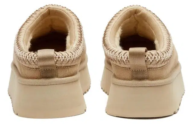 UGG